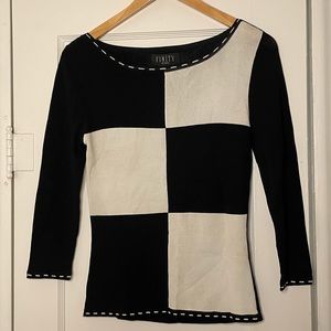 Vintage Finity Top